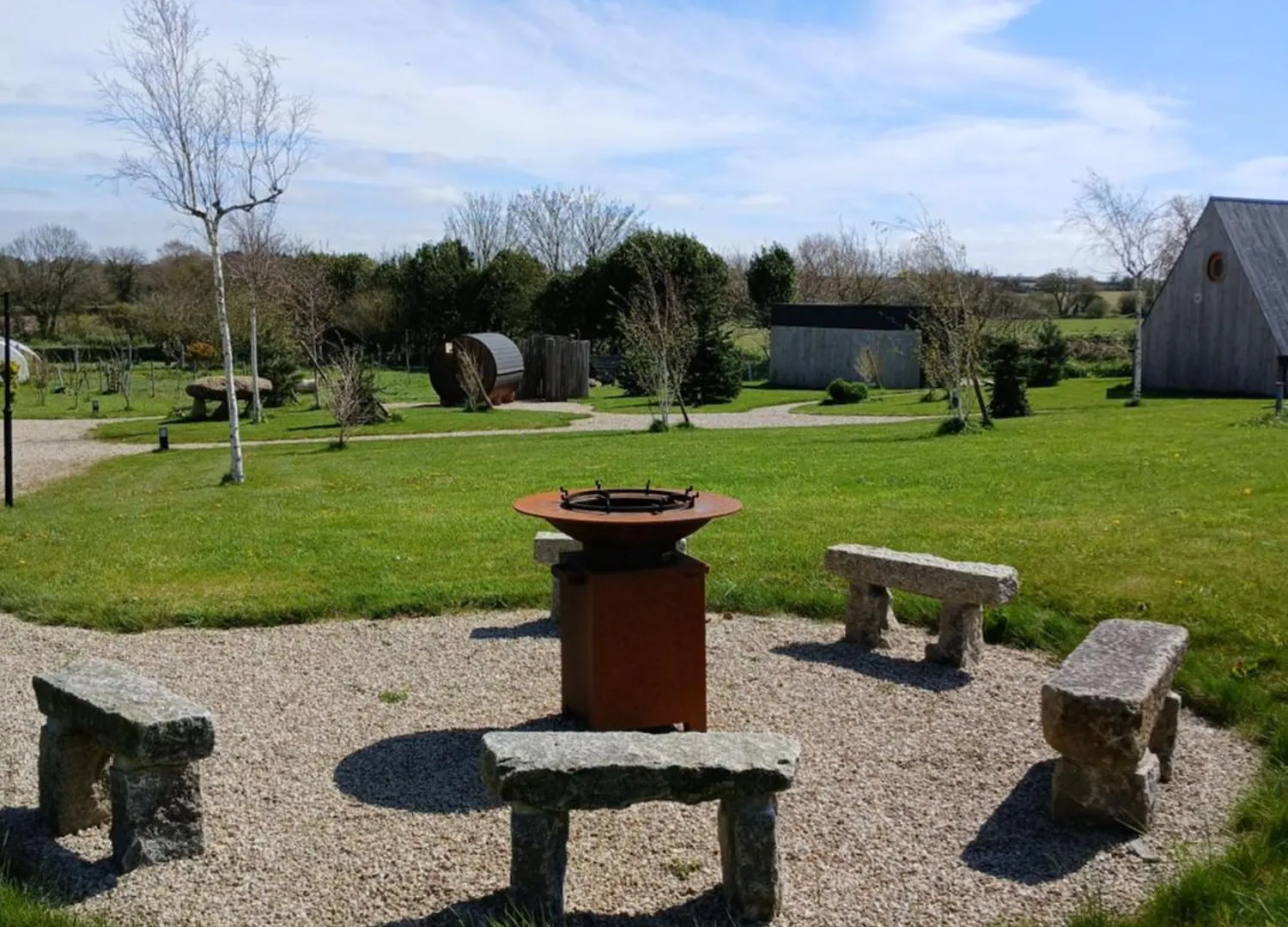 Au Dolmen De Kerhus 